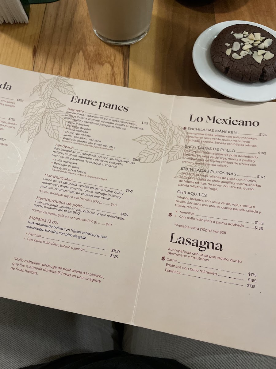 Máneken cafe Menu - Image 1